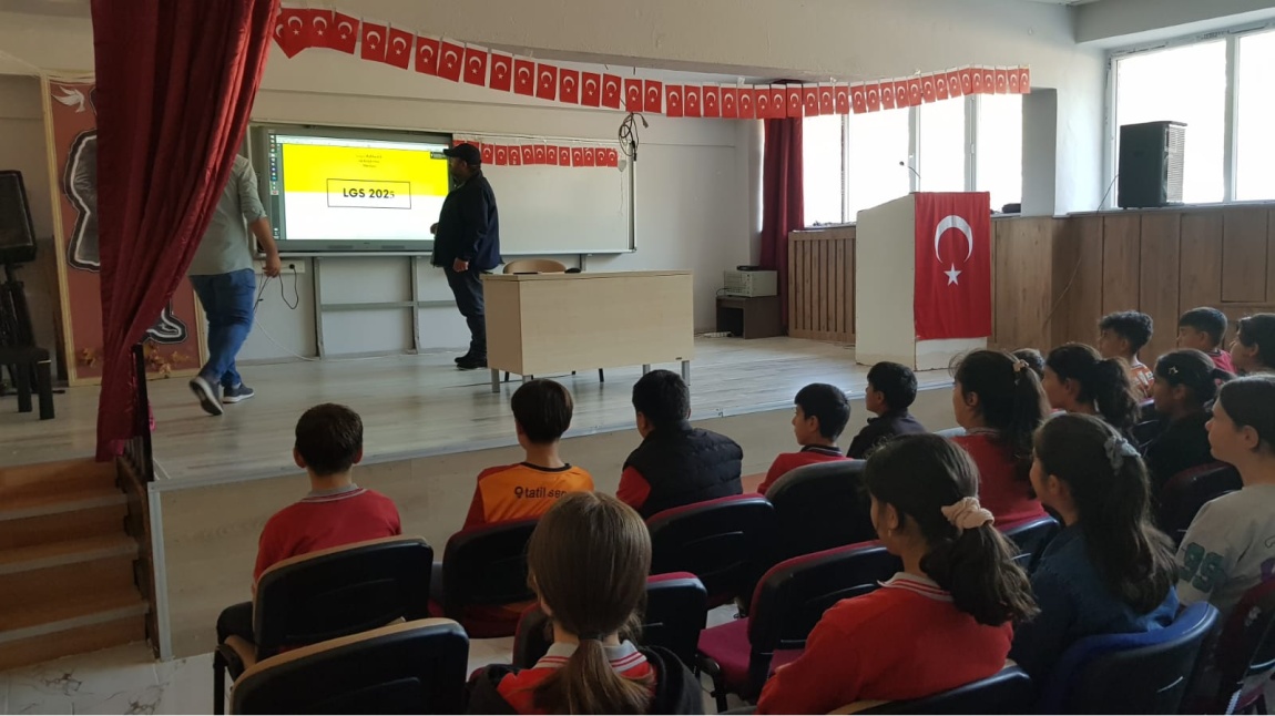 SORGUN REHBERLİK VE ARAŞTIRMA MERKEZİ PSİKOLOJİK DANIŞMANLARI OKULUMUZU ZİYARET ETTİ